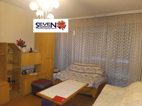 De vânzare  Studio Plovdiv , Izgrev , 50 mp | 24792811