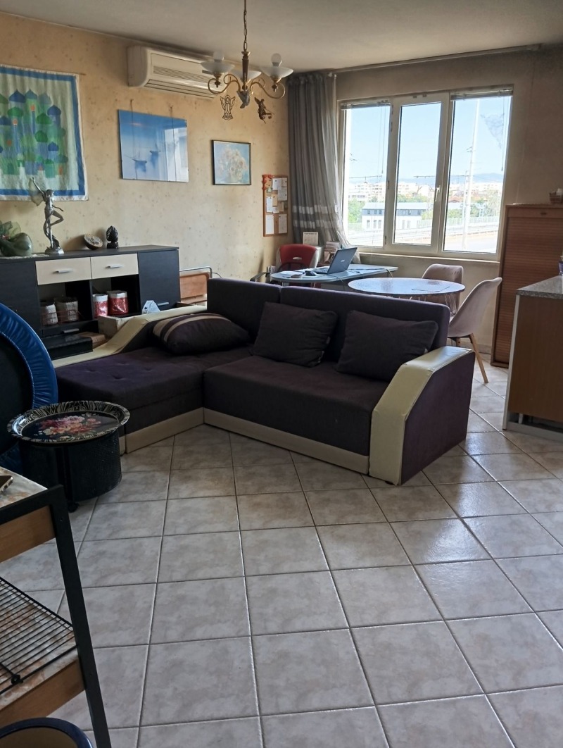 De vânzare  1 dormitor Sofia , Oboriște , 75 mp | 57964643 - imagine [2]