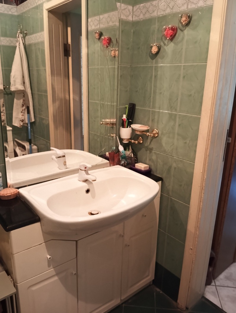 De vânzare  1 dormitor Sofia , Oboriște , 75 mp | 57964643 - imagine [6]
