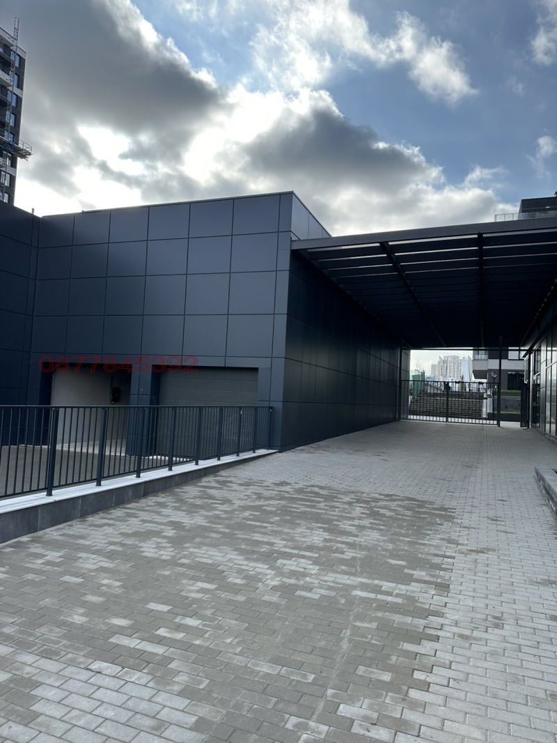 Продава 3-СТАЕН, гр. София, Банишора, снимка 2 - Апартаменти - 53016069