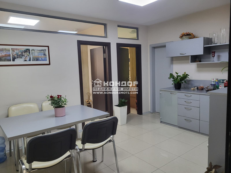 Till salu  Kontor Plovdiv , Centar , 74 kvm | 11014938