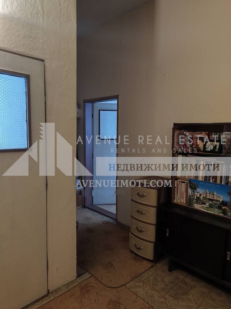 Продава ЕТАЖ ОТ КЪЩА, гр. Пещера, област Пазарджик, снимка 7 - Етаж от къща - 53230435