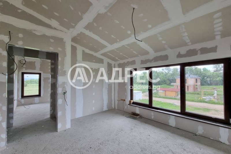 Продава  Къща област София , с. Гурмазово , 218 кв.м | 14639902 - изображение [14]
