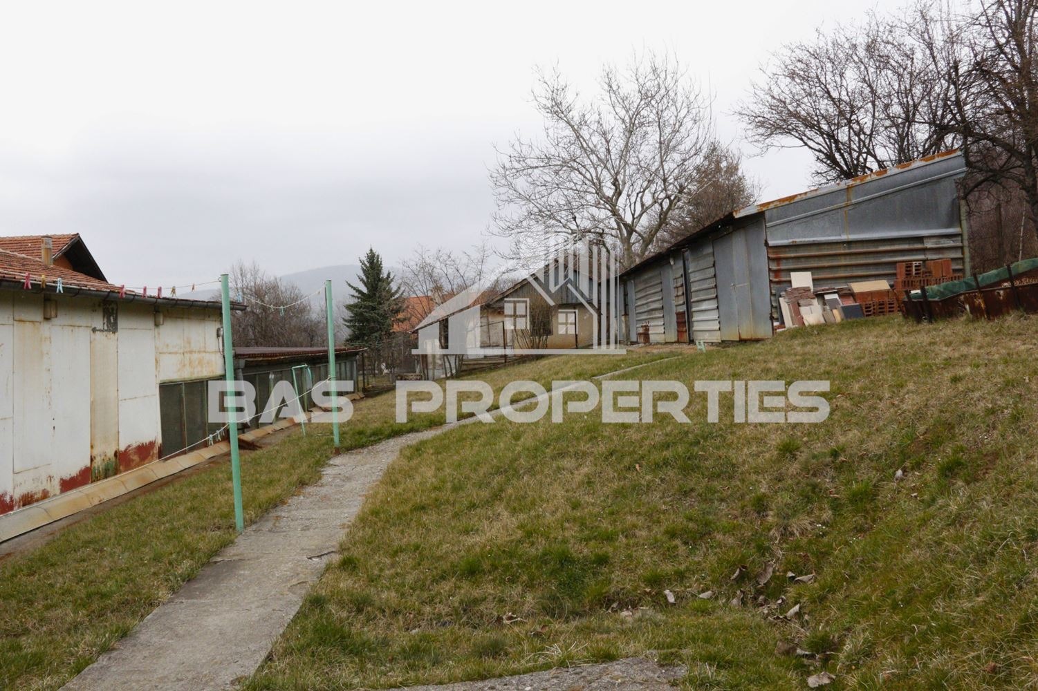 Продава КЪЩА, с. Големо Бучино, област Перник, снимка 13 - Къщи - 53913678