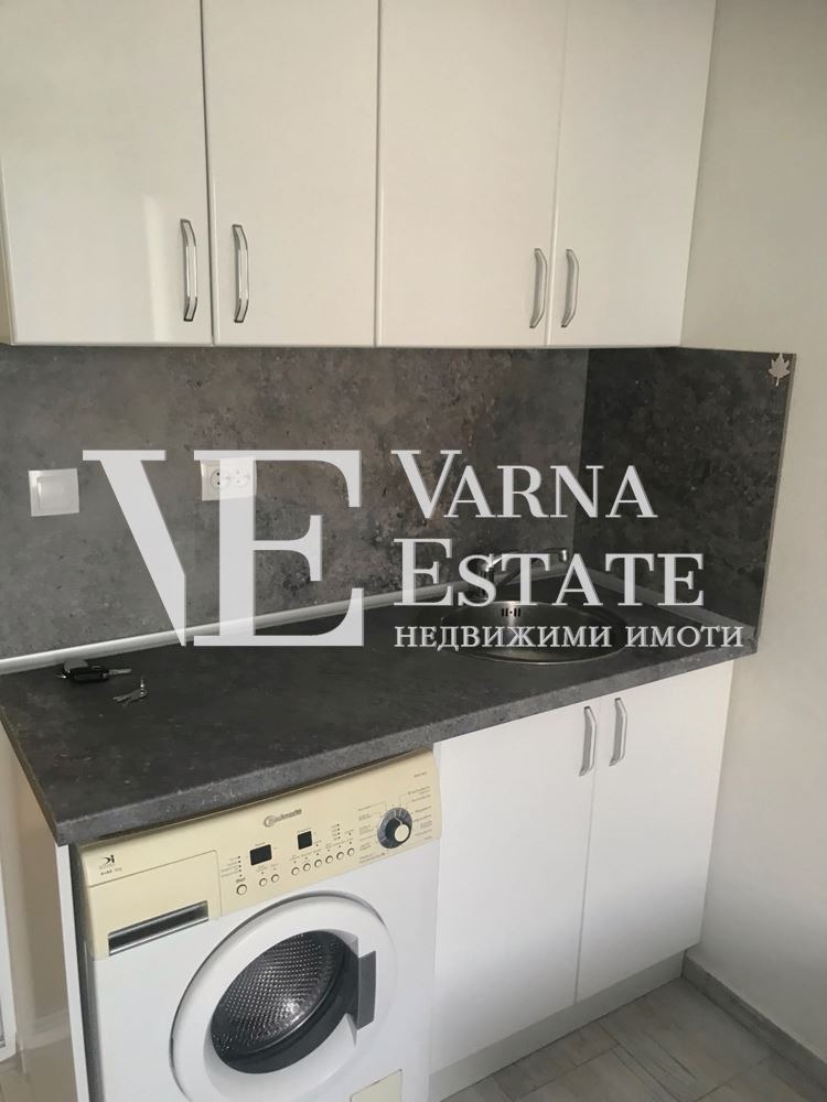 Te koop  Studio Varna , Levski 2 , 20 m² | 73722505