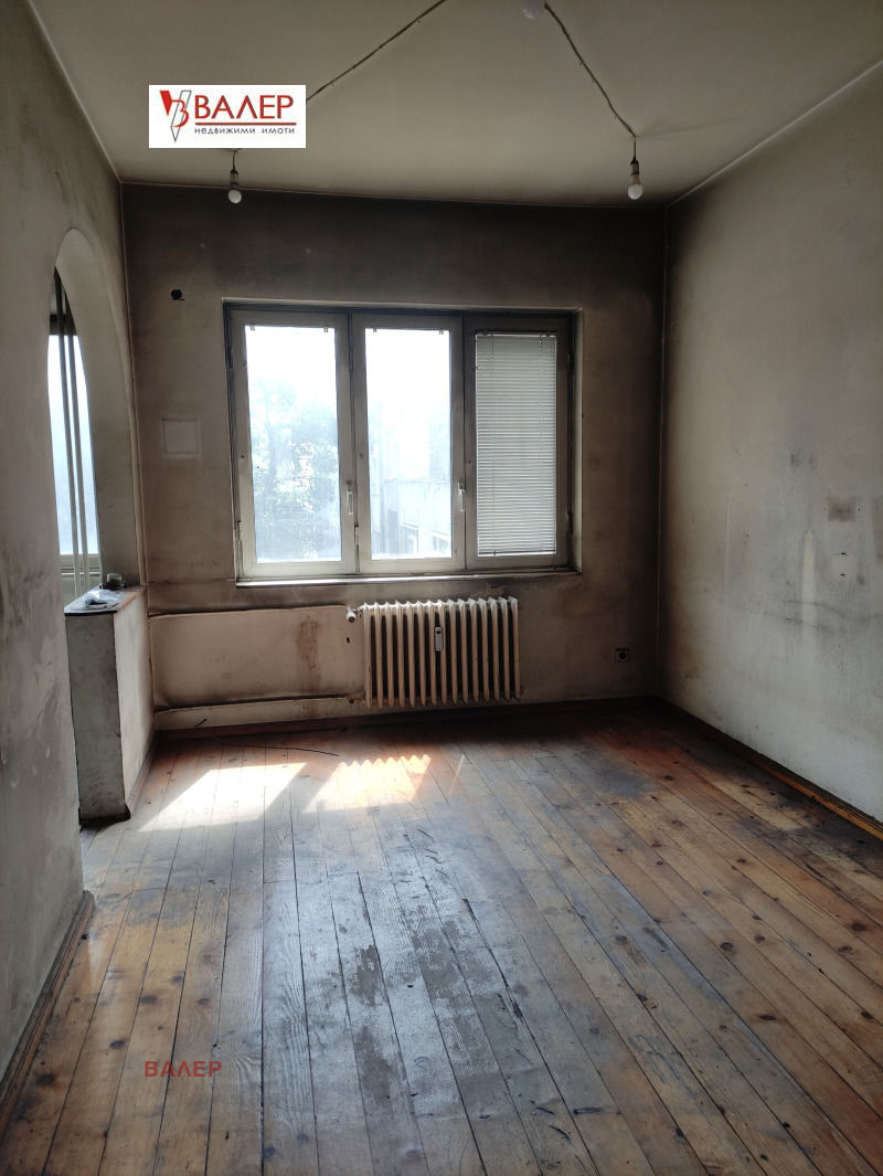 Myytävänä  1 makuuhuone Sofia , Tsentar , 75 neliömetriä | 49241567 - kuva [6]