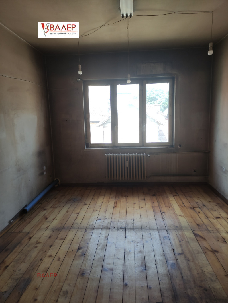 Myytävänä  1 makuuhuone Sofia , Tsentar , 75 neliömetriä | 49241567 - kuva [3]