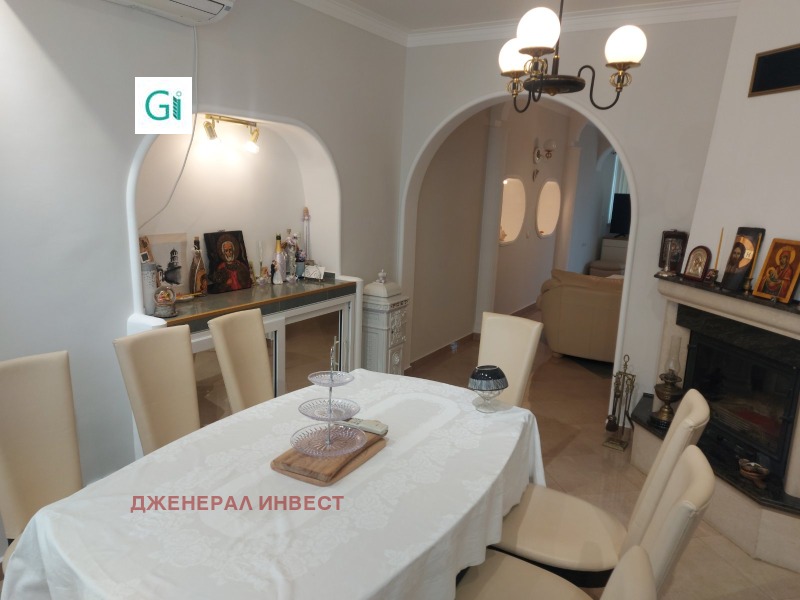 Продава 3-СТАЕН, гр. Благоевград, Еленово 1, снимка 2 - Апартаменти - 53018988