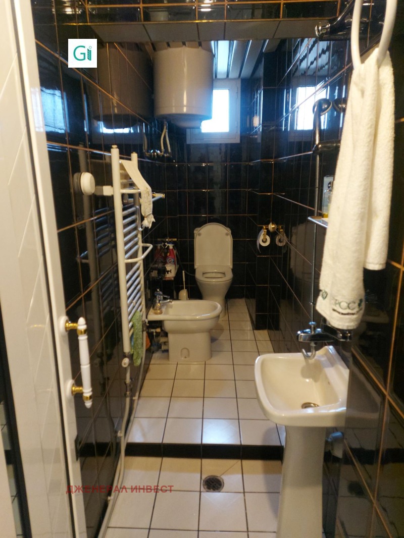 Продава 3-СТАЕН, гр. Благоевград, Еленово 1, снимка 14 - Апартаменти - 53018988