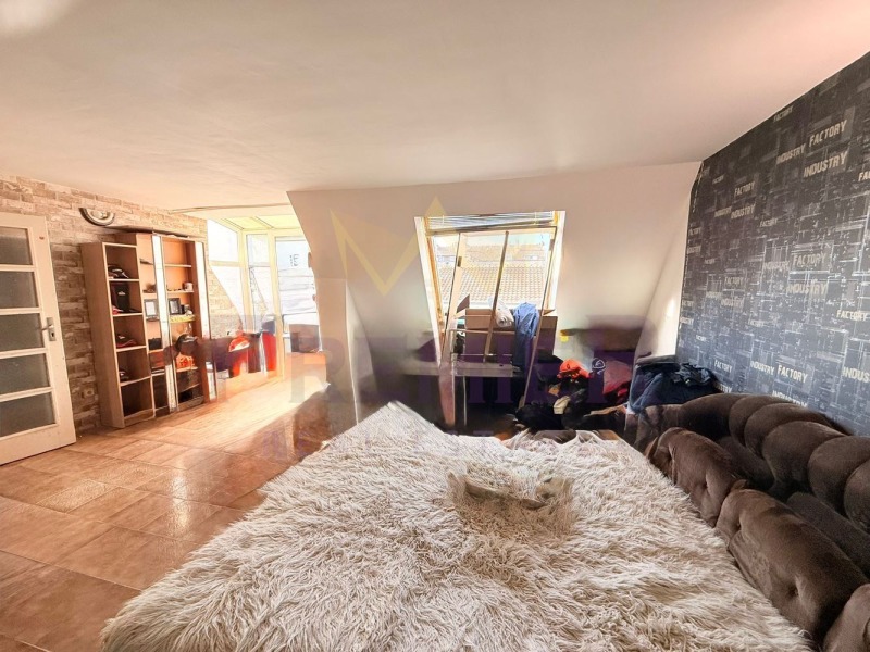 Продава 3-СТАЕН, гр. Варна, Централна поща, снимка 2 - Апартаменти - 53072485