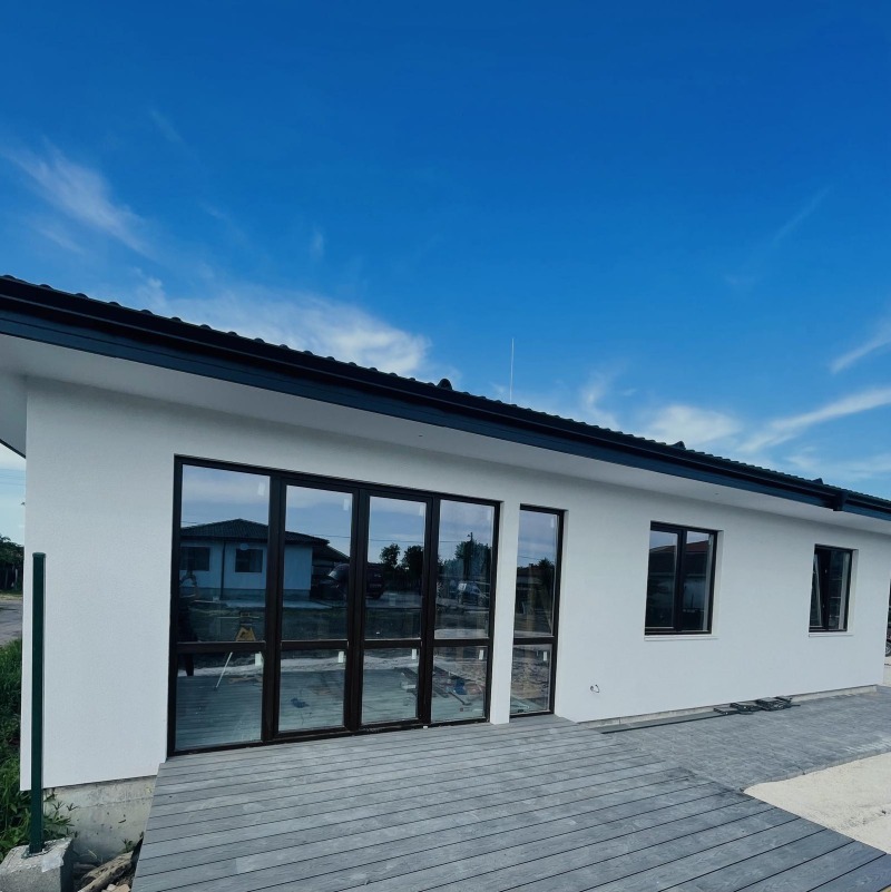 Till salu  Hus region Stara Zagora , Malko Kadievo , 100 kvm | 44222547 - bild [3]