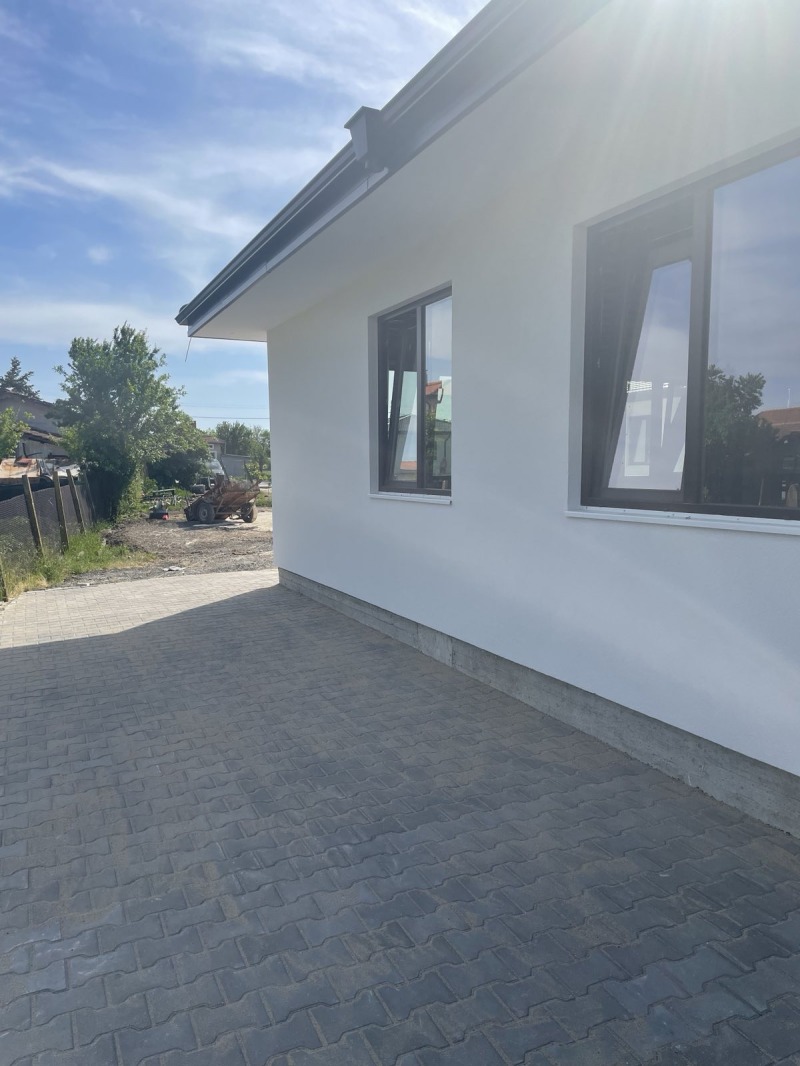 Till salu  Hus region Stara Zagora , Malko Kadievo , 100 kvm | 44222547 - bild [5]