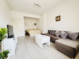 1 quarto Gracka mahala, Varna