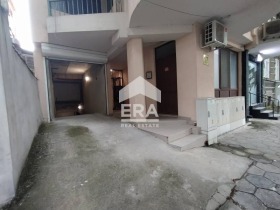 ГАРАЖ, ПАРКОМЯСТО, 19 m2