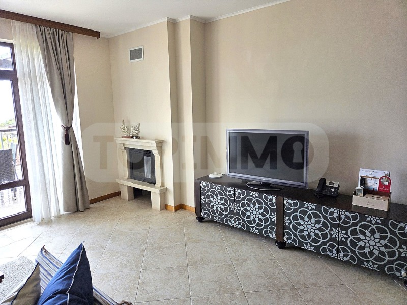 Продава 3-СТАЕН, с. Топола, област Добрич, снимка 2 - Апартаменти - 52288437