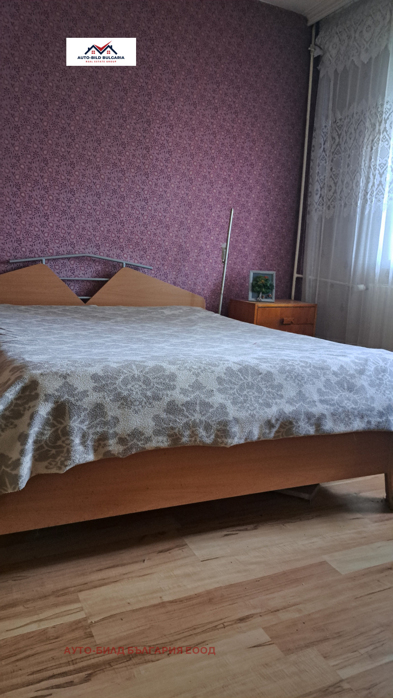 Продава 3-СТАЕН, гр. София, Иван Вазов, снимка 3 - Апартаменти - 52810441