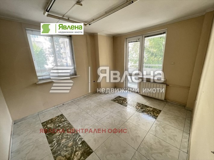 For Sale  3+ bedroom Sofia , Iztok , 145 sq.m | 61465677 - image [2]