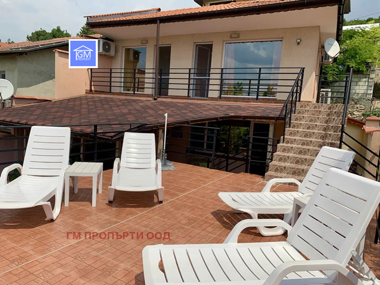 Продава КЪЩА, гр. Балчик, област Добрич, снимка 2 - Къщи - 53516998