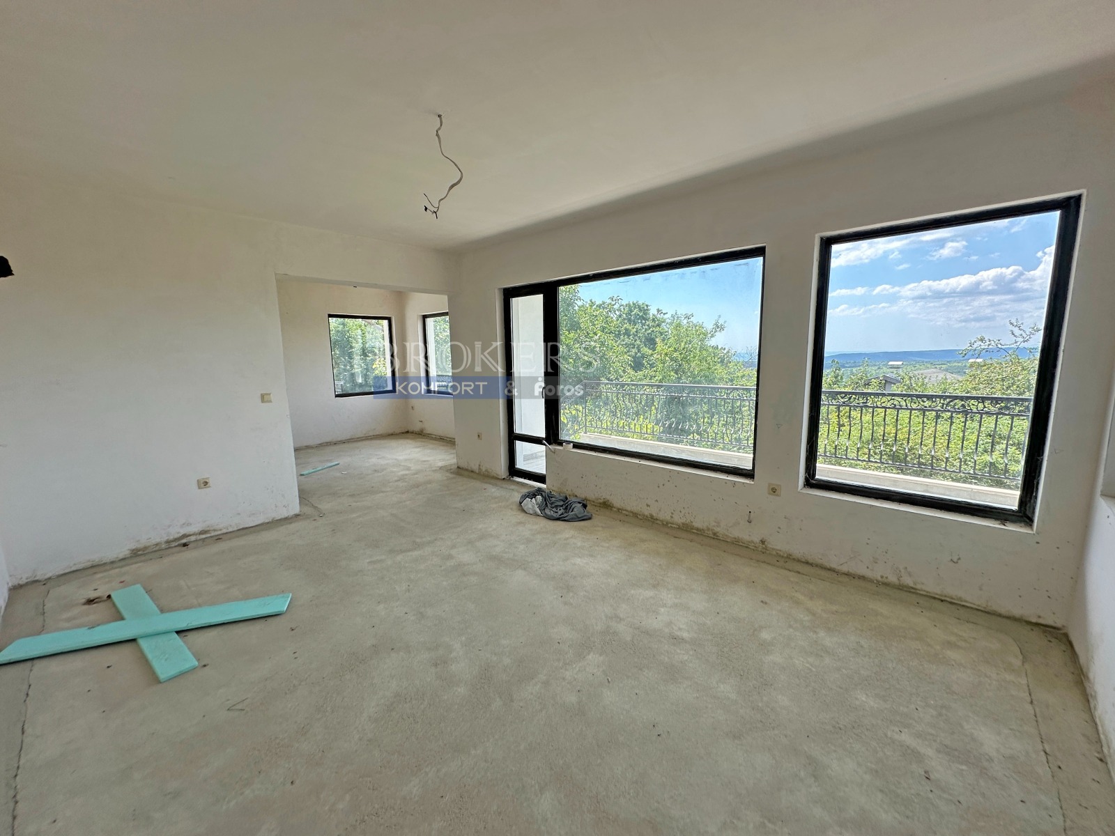 Продава КЪЩА, гр. Варна, м-т Боровец - юг, снимка 9 - Къщи - 55320806