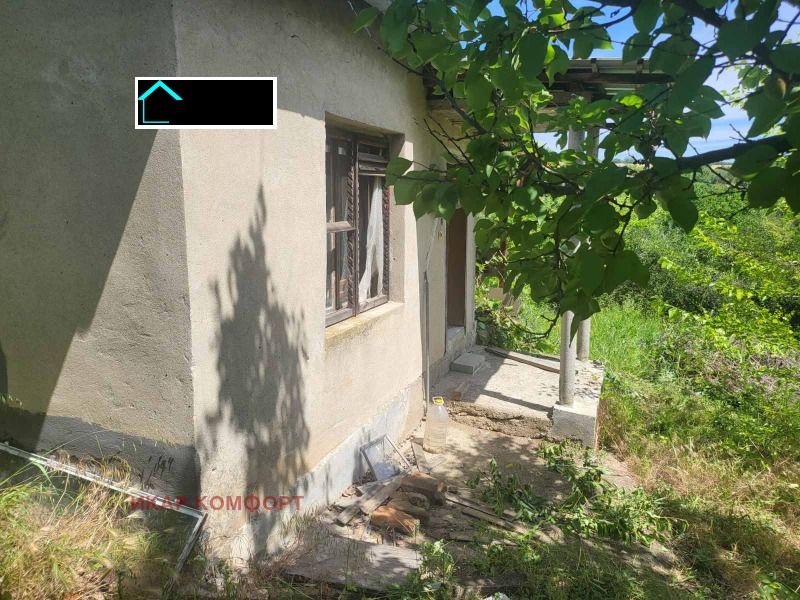 Продава ВИЛА в област Русе, с. Николово - 20 кв.м / 10 200 € » 19 949.47 лв., ИКАР КОМФОРТ