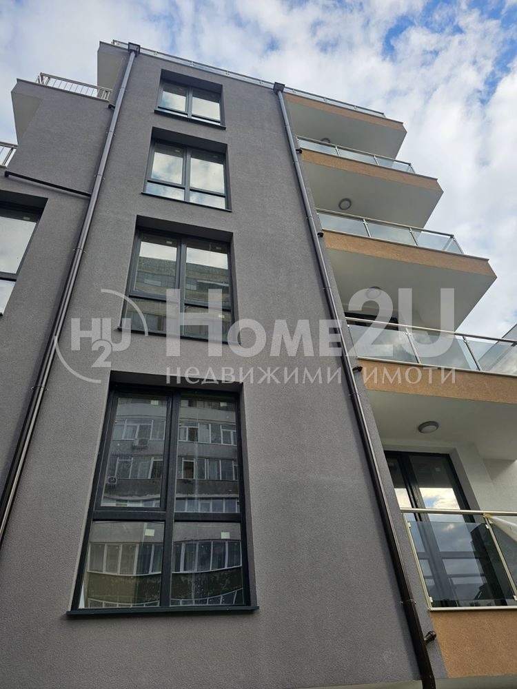 Продава 2-СТАЕН, град Варна, Цветен квартал • 104900 € / 205166.57 лв. • 51574064 1