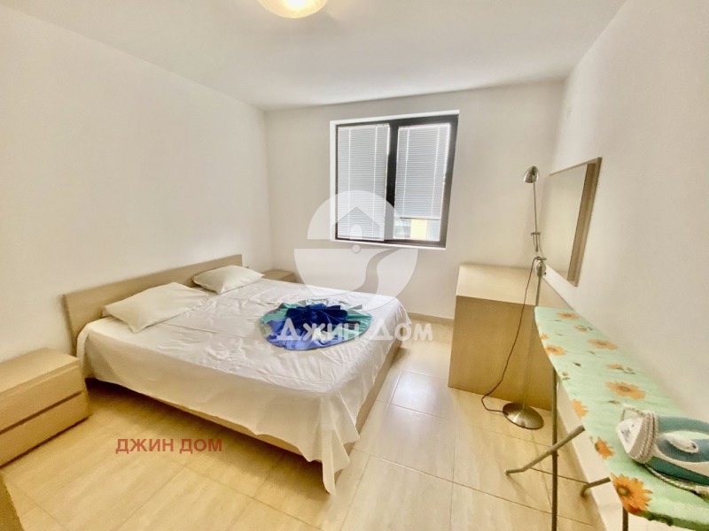 En venta  1 dormitorio región Burgas , Sveti Vlas , 65 metros cuadrados | 24783216 - imagen [6]
