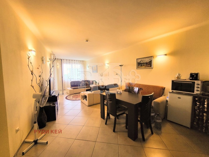 Продава 2-СТАЕН, гр. Варна, к.к. Чайка, снимка 2 - Апартаменти - 52813862