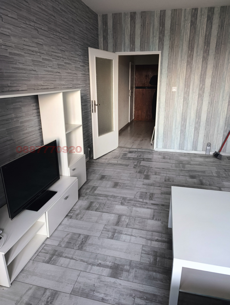 Продава 3-СТАЕН, гр. София, Борово, снимка 2 - Апартаменти - 53261969