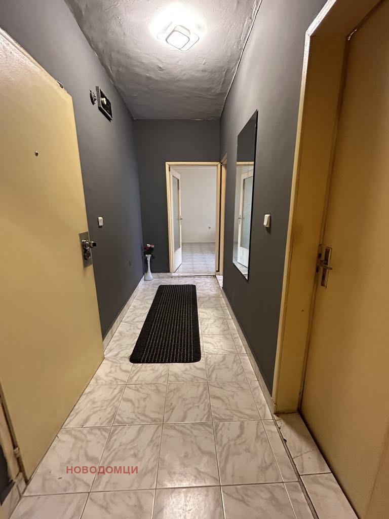 Продава 4-СТАЕН, гр. Шумен, Център, снимка 8 - Апартаменти - 56193752