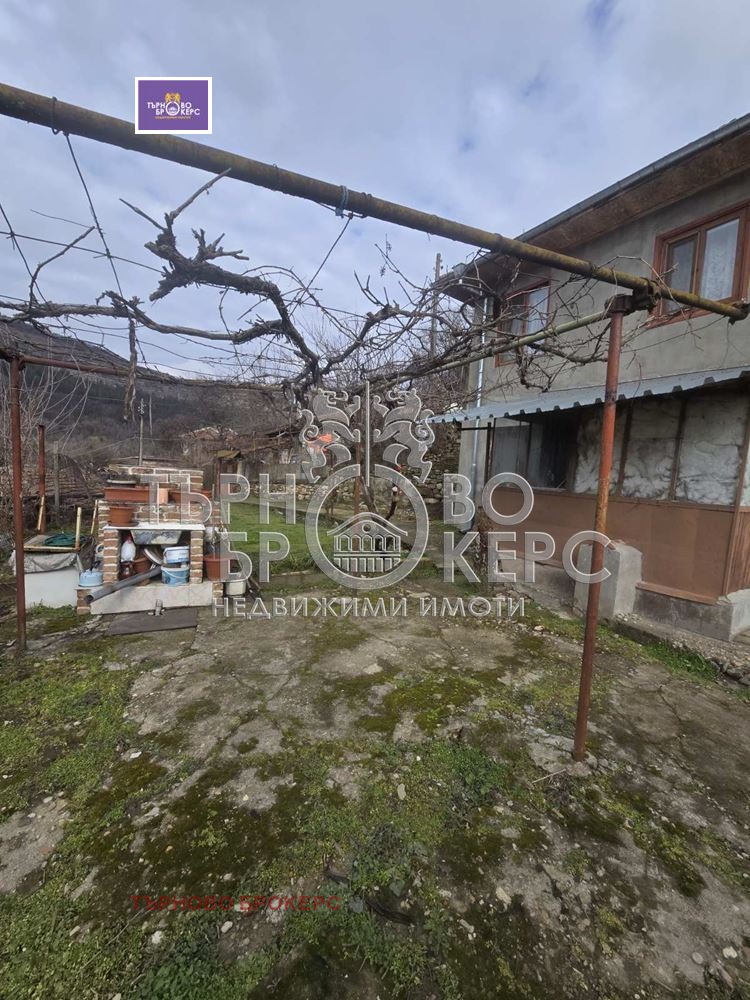 Продава КЪЩА, гр. Велико Търново, Асенов, снимка 2 - Къщи - 53429208