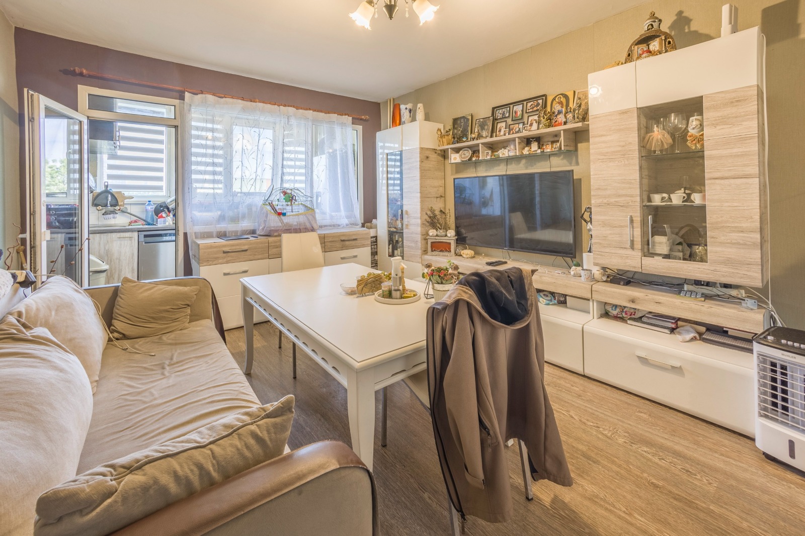 Продава 3-СТАЕН, гр. София, Модерно предградие, снимка 2 - Апартаменти - 51910094