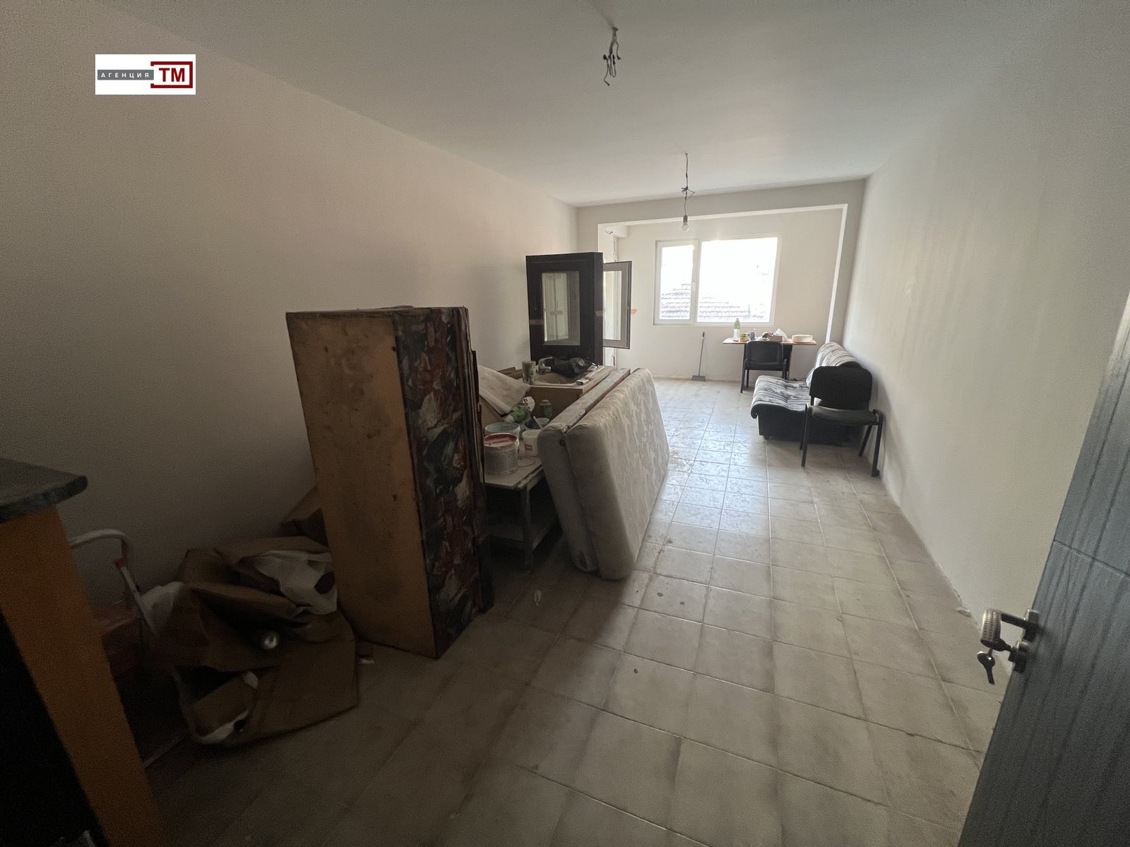 Продава 4-СТАЕН, гр. София, Света Троица
