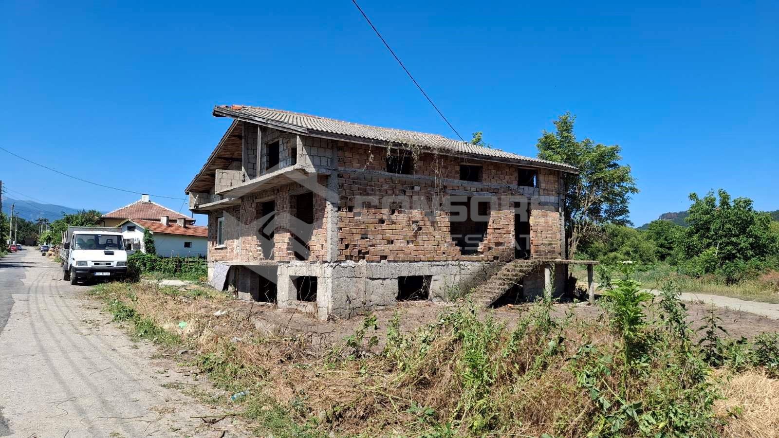 Продава КЪЩА, гр. Долна баня, област София област, снимка 2 - Къщи - 50820231