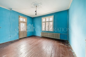 3+ camere da letto Tsentar, Sofia 6