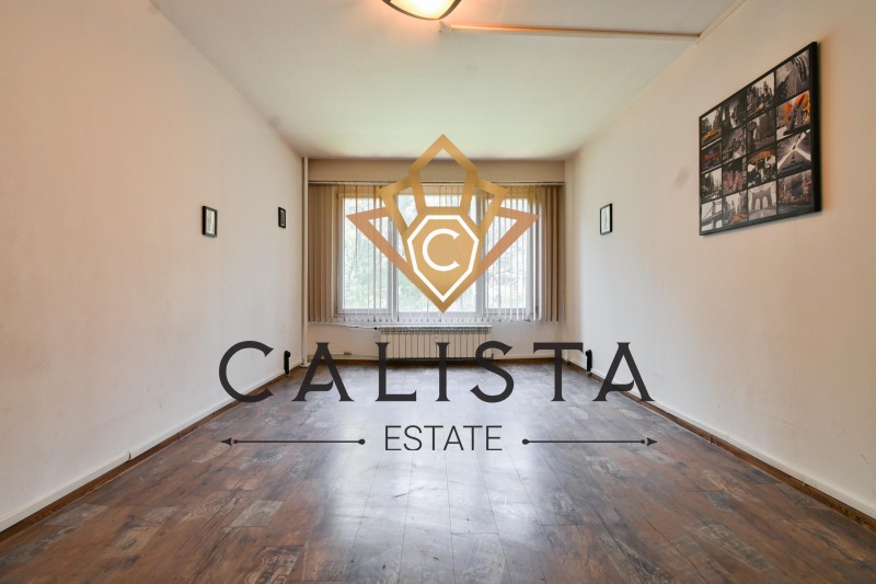 Продава  2-стаен град София , Света Троица , 57 кв.м | 23841827 - изображение [2]