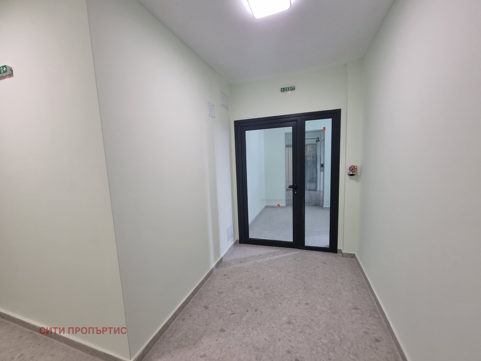 Продава 2-СТАЕН, гр. Благоевград, Освобождение, снимка 2 - Апартаменти - 53595196