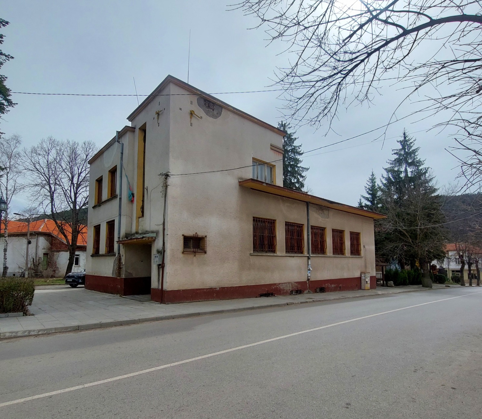 Продава САМОСТОЯТЕЛНА СГРАДА | Imot.bg — изображение 4