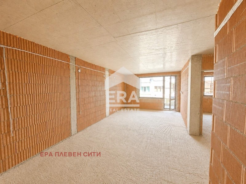 Продава 2-СТАЕН, гр. Плевен, Широк център, снимка 2 - Апартаменти - 56021233
