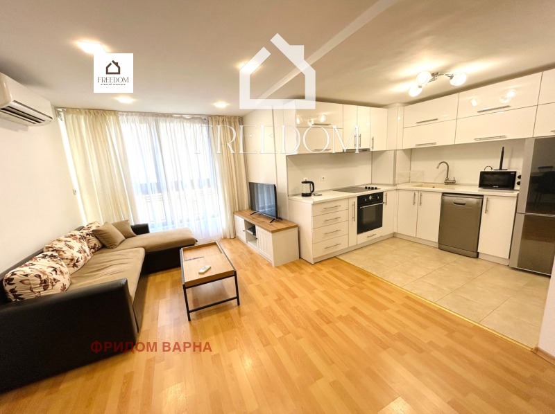 In vendita  2 camere da letto Varna , Tsentar , 92 mq | 26174663