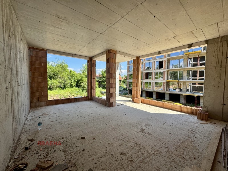 Продава 3-СТАЕН, град София, Карпузица • 207102 € / 405056.30 лв. • 25008379 1