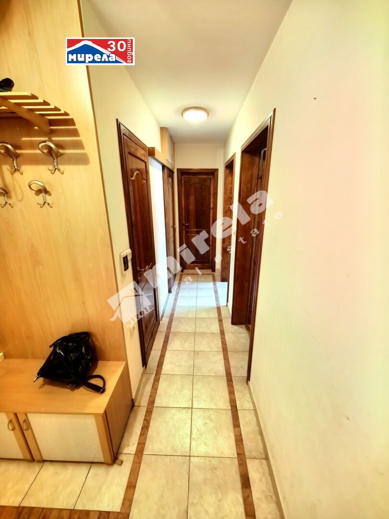 Продава 3-СТАЕН, гр. Велико Търново, Център, снимка 9 - Апартаменти - 52612022