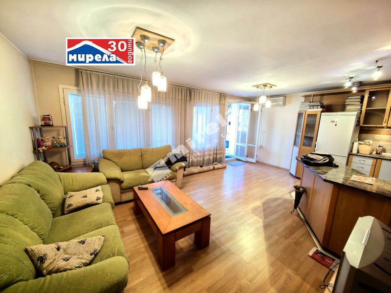 Продава 3-СТАЕН, град Велико Търново, Център • 165000 € / 322711.95 лв. • 10831805 1