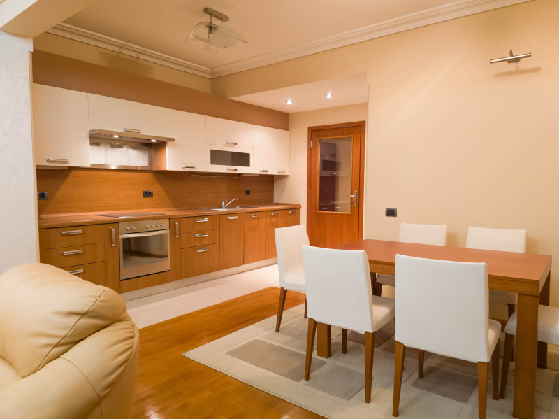 Продава 3-СТАЕН, гр. София, Център, снимка 4 - Апартаменти - 52990455