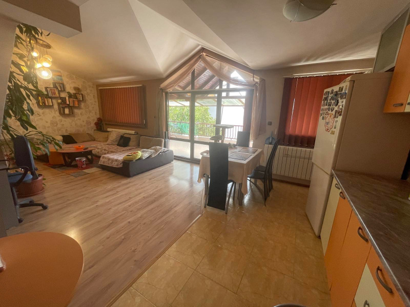 Na prodej  3 ložnice Stara Zagora , Ajazmoto , 145 m2 | 35171647
