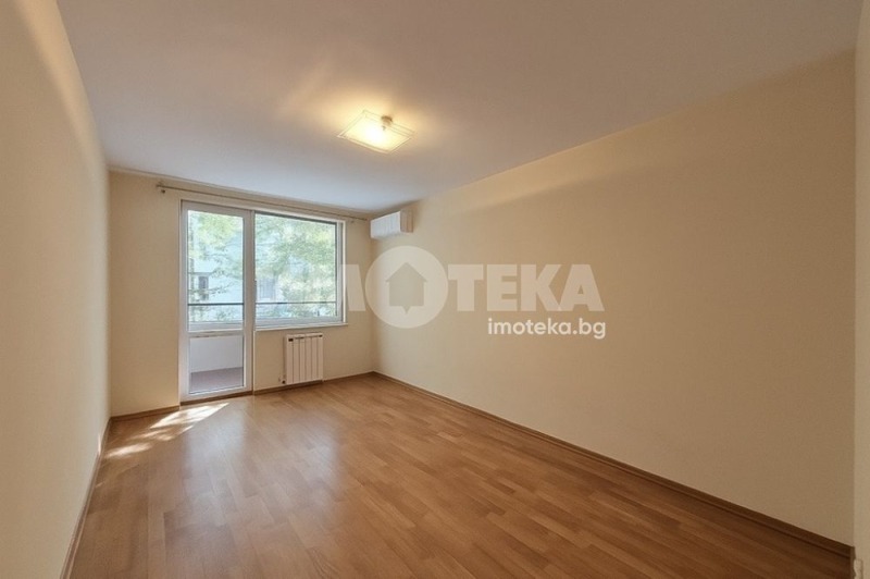 Продава МНОГОСТАЕН, гр. София, Лагера, снимка 4 - Апартаменти - 52403955