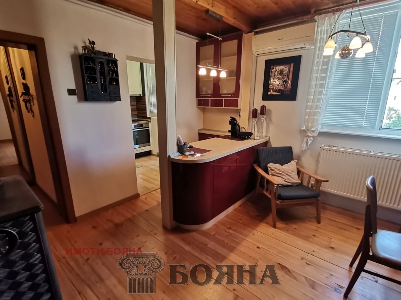 Na sprzedaż  Piętro domu Ruse , Rodina 2 , 87 mkw | 86473104