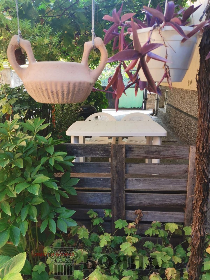 Na sprzedaż  Piętro domu Ruse , Rodina 2 , 87 mkw | 86473104 - obraz [17]