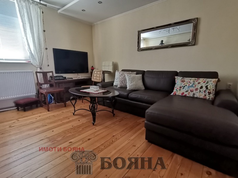 Na sprzedaż  Piętro domu Ruse , Rodina 2 , 87 mkw | 86473104 - obraz [7]