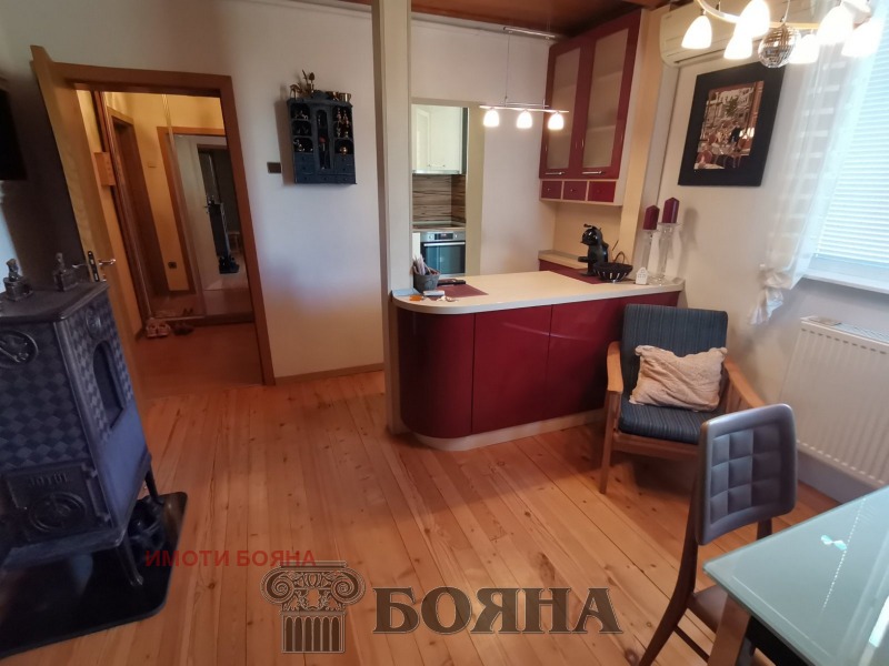 Na sprzedaż  Piętro domu Ruse , Rodina 2 , 87 mkw | 86473104 - obraz [3]