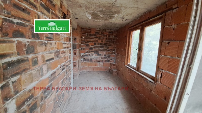 Продава КЪЩА, с. Ръжавец, област Перник, снимка 10 - Къщи - 47816955